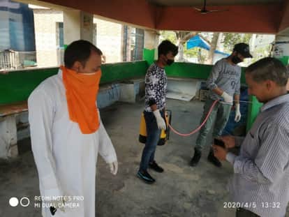 Ramkot tahsil sainitize and mask distributed